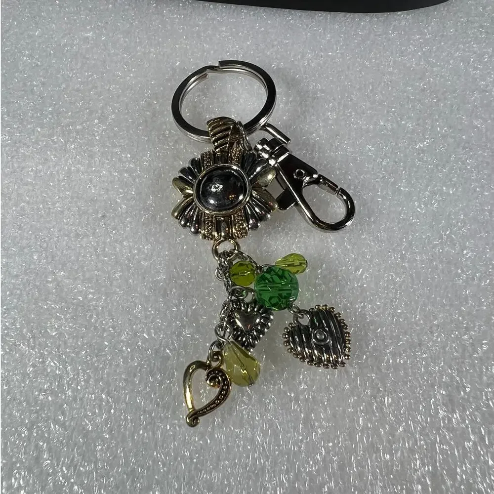 Silver Gold Tone Floral Heart Keychain Bag Clip Accessory NEW Retro Deadstock